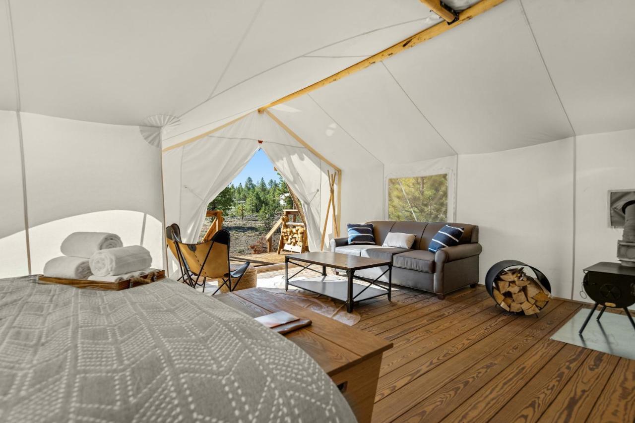 Under Canvas Glacier Coram Bagian luar foto