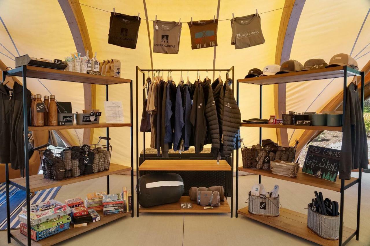 Under Canvas Glacier Coram Bagian luar foto